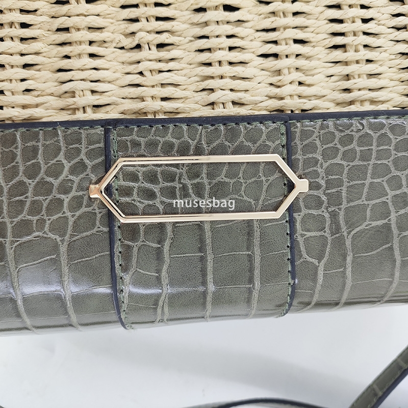 High quality women's bag woven crossbody bag business and leisure retro single shoulder grass woven beach small square bag minimalist mini women&