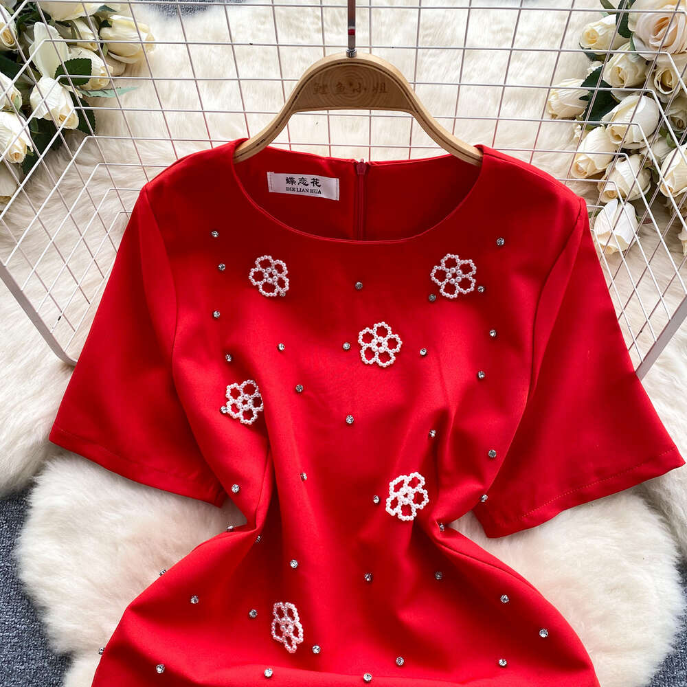 Light mature style womens clothing design sense Dingzhu flower light luxury inlaid diamond slim fit short dress with buttocks wrapped skirt temperamen