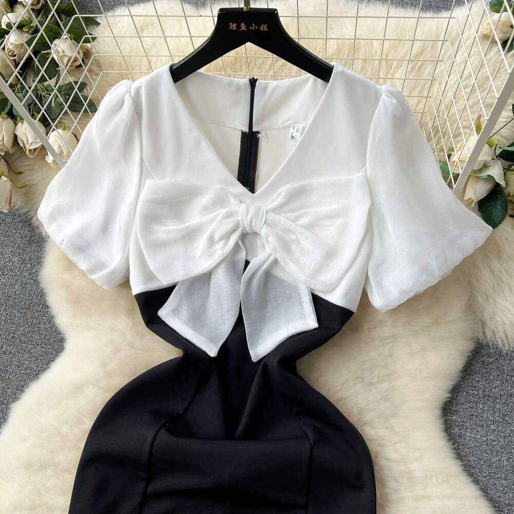 Hepburn style French elegant dress womens summer haute couture socialite temperament bow tie bubble sleeve slim fitting dress