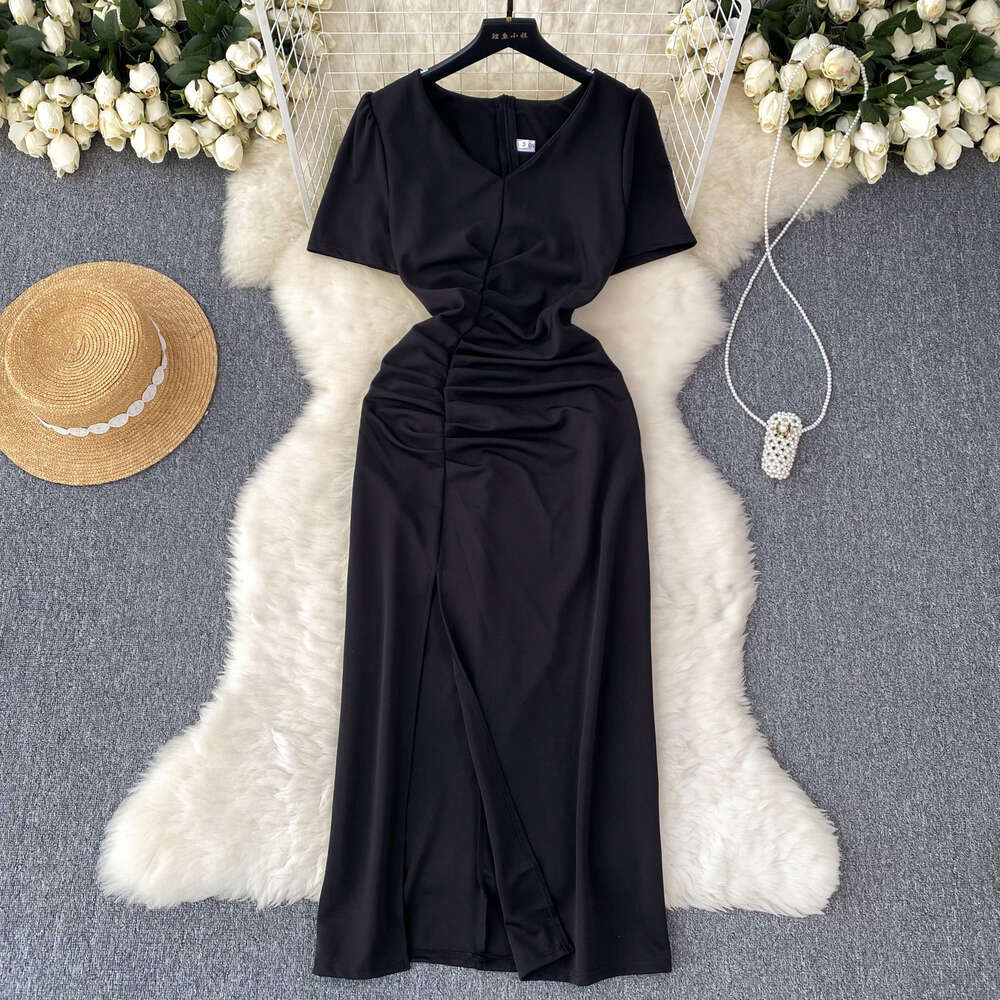French style high-end short sleeved pleated waistband dress for women to show slimming temperament goddess style buttocks wrapped spicy girl skirt