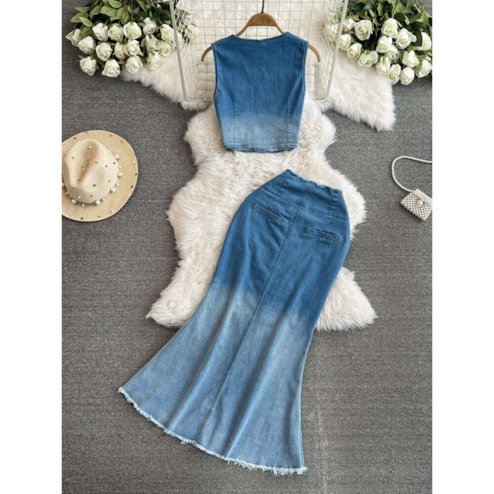 Summer New Fake Two Piece Sexy Top Womens Bag Hip Fish Tail Denim Skirt Pure Desire Spicy Girl Advanced Set