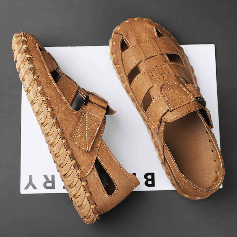 2024 Classic Hand-sewn Men's Sandals Outdoor Non-Slip Breathable Hiking Shoes Fashionable Soft Bottom Hook Loop Beach Slippers ddmythur
