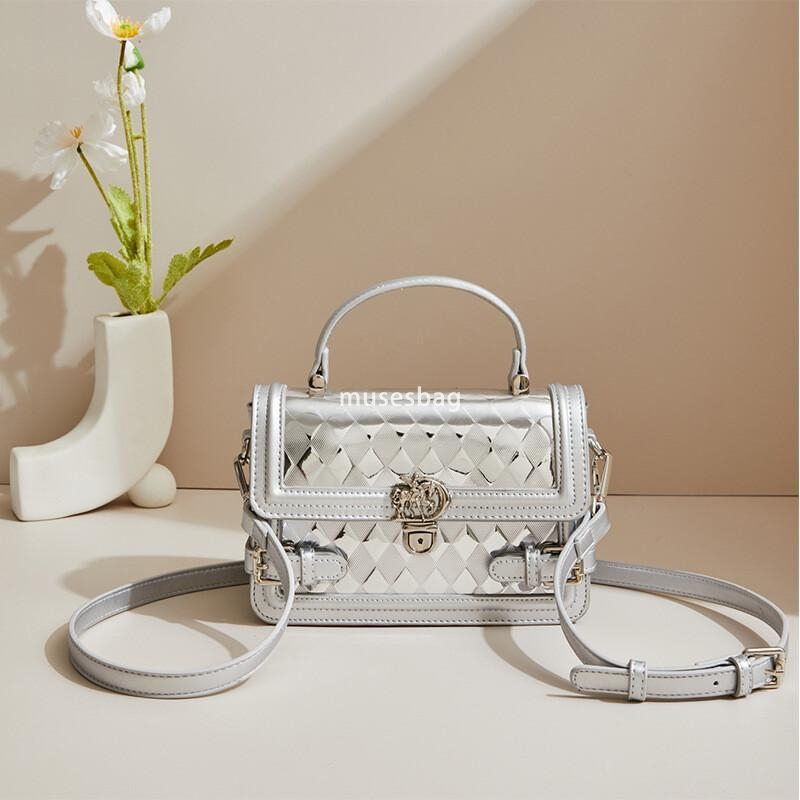 New PU women's bag, crossbody bag niche casual small fragrance handbag French bright leather shoulder bag large capacity mobile phone bag