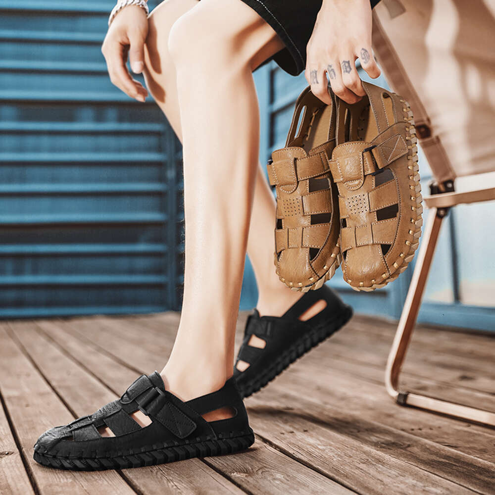2024 Classic Hand-sewn Men's Sandals Outdoor Non-Slip Breathable Hiking Shoes Fashionable Soft Bottom Hook Loop Beach Slippers ddmythur