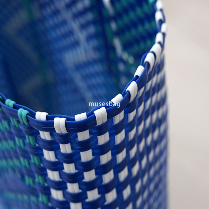 Woven bag for women and men large capacity fashionable one shoulder tote shopping bag women's vegetable basket classic and high-quality tote bag 