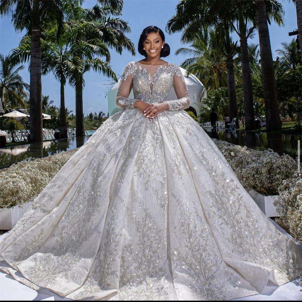 Modest O-neck Long Sleeve Bridal Dress Sparkly Sequins Beads Wedding African Ball Gown Bride Robe Vestido De Novia