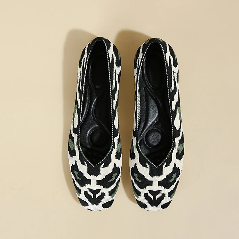 Womens flat shoes knitted non slip rubber shoes shoes are relatively small it is recommended to purchase one size larger 240529