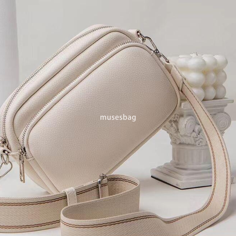 New Trendy Women's Bag Large Capacity Shoulder Bag Women's Fashion Crossbody Bag Small Square Bag Versatile Small Bag Portable Bag
