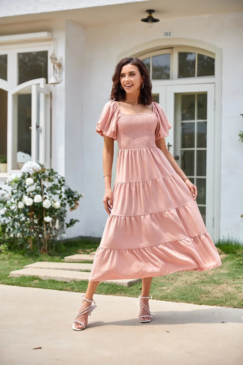 Summer Boho Smocked Maxi Dresses for Women Casual Puff Sleeve Square Neck A Line Tiered Ruffle Long Beach Dresses 240529