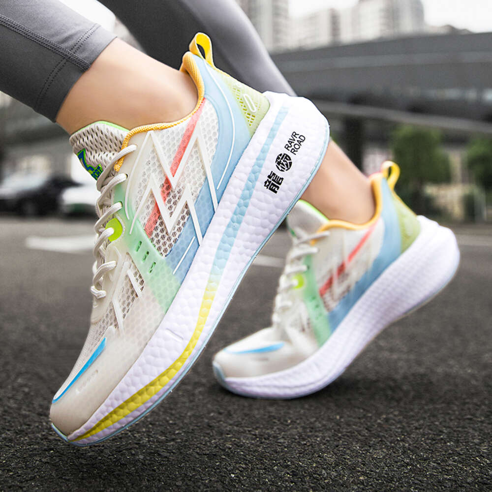 2024 New Anti-Slip Shock Absorbing Carbon Plate Sports Running Youth Racing Sneakers Men's Training Shoes 76d05