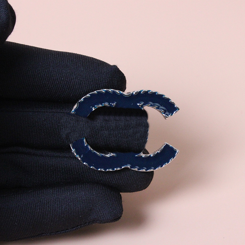 Brooch Brooches For Denim 20style Designer Letter Classic Fashion Women Charm Wedding Gift High Quality Jewelry Accessoriey es