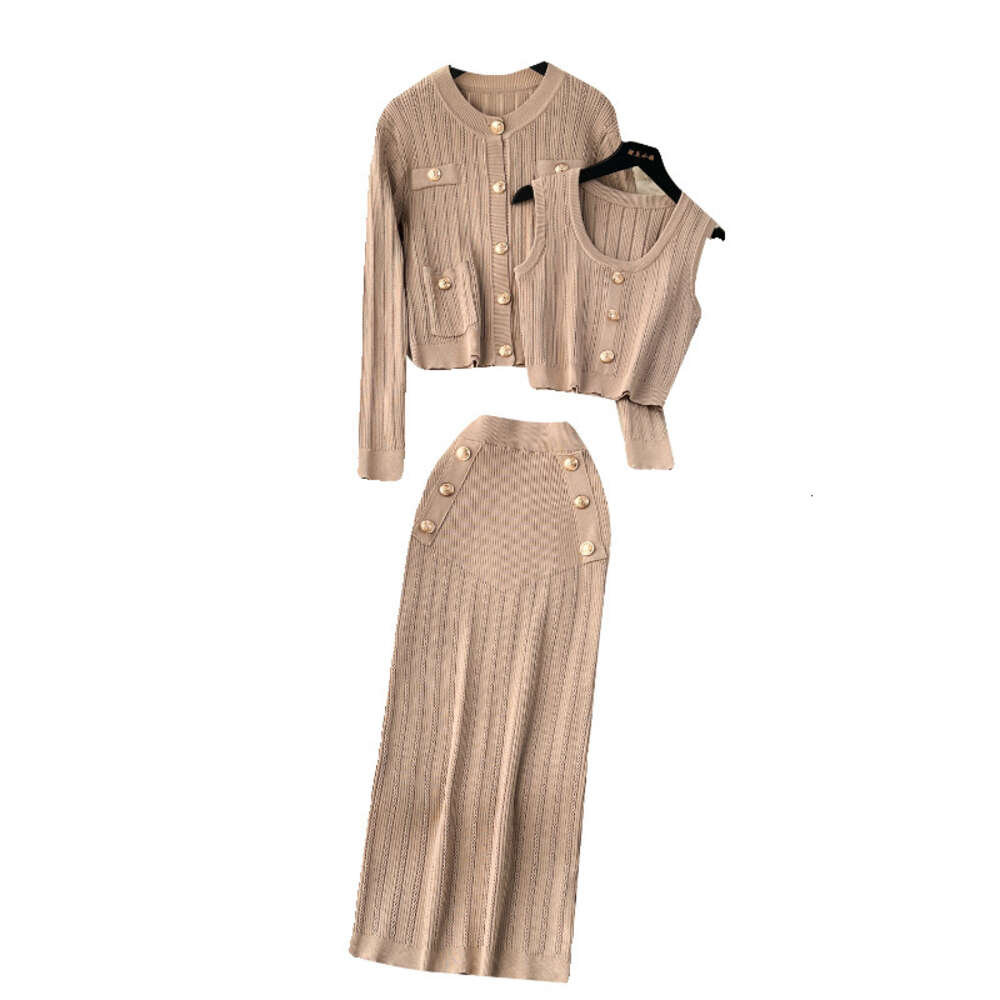 Small Fragrant Wind Set for Early Spring Wearing Short Tank Top Versatile Knitted Cardigan Double breasted Half skirt Temperament Three piece Set