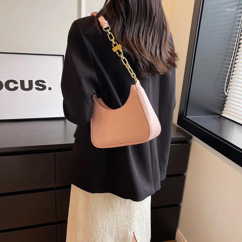 Shoulder Bags Women's Underarm Bag 2024 Design Sense Versatile Chain Single Small Square Temperament Elegant Handbags