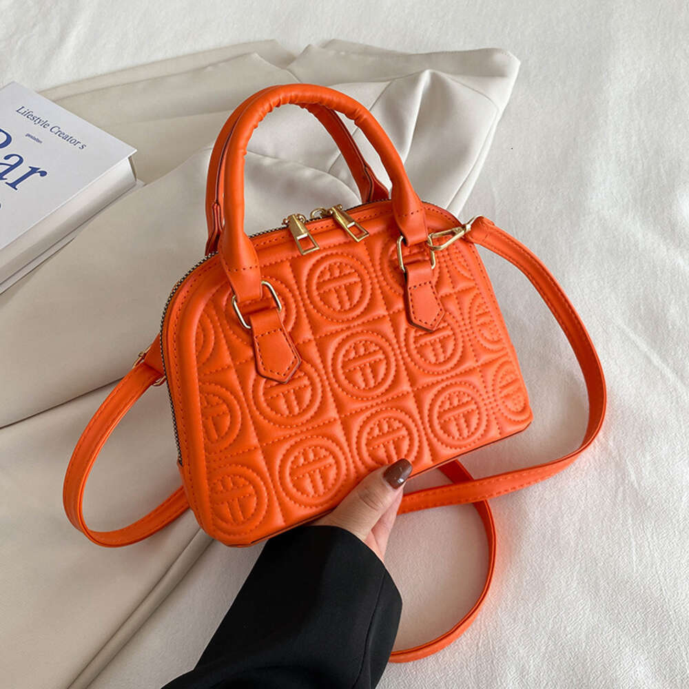New Women Small Bag Leisure Crossbody Bag Shoulder bag Fashion Stylish Versatile Classic design Natural style Minimalist style Free shipping