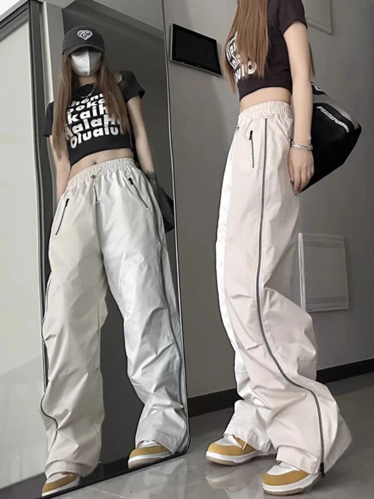 Women Baggy Pants Y2K Streetwear 90s Oversized Cargo Parachute Track Pants Low Waist Hip Hop Wide Leg Sweatpants Couple Trousers 240530