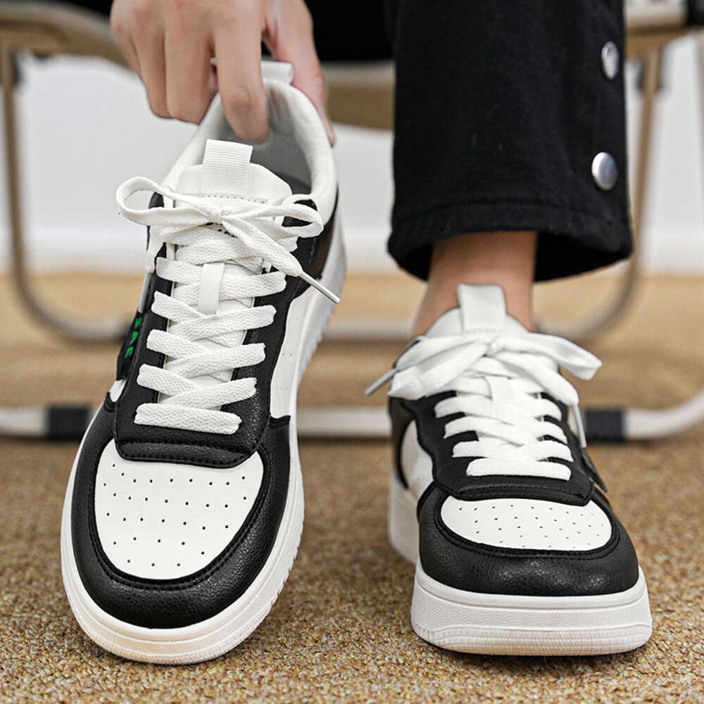 Ddmyoutdoor New Anti Slip Vulcanized Men S Flat Lightweight Comfortable Breathable White Tennis Shoes