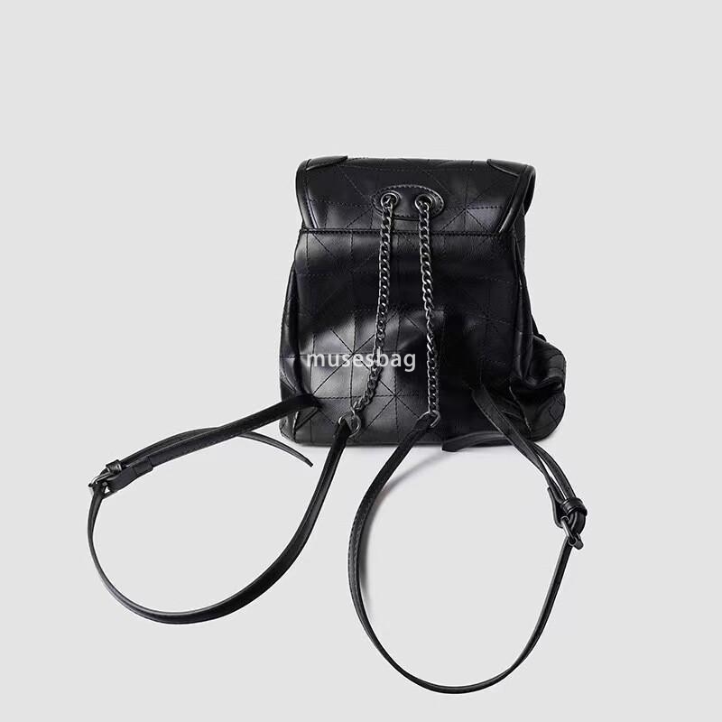 Trendy brand personalized backpack casual and versatile backpack embroidered bag wandering bag high-end travel bag large capacity backpack