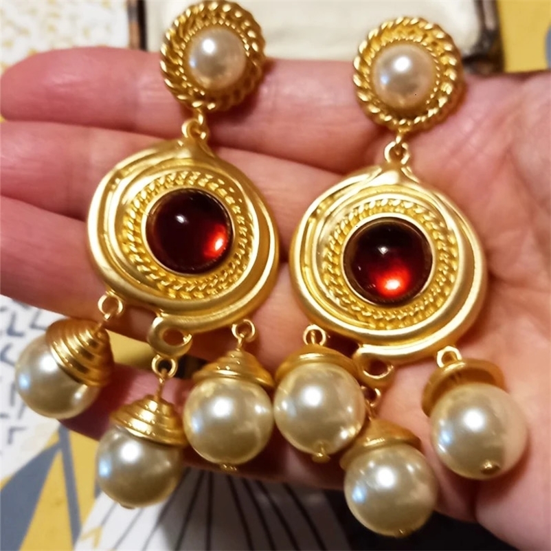 Big Baroque Pearl Earrings For Women Dangle Handmade Trendy Wedding White Real Freshwater Hanging For Girl Bride Gift 240220CJ