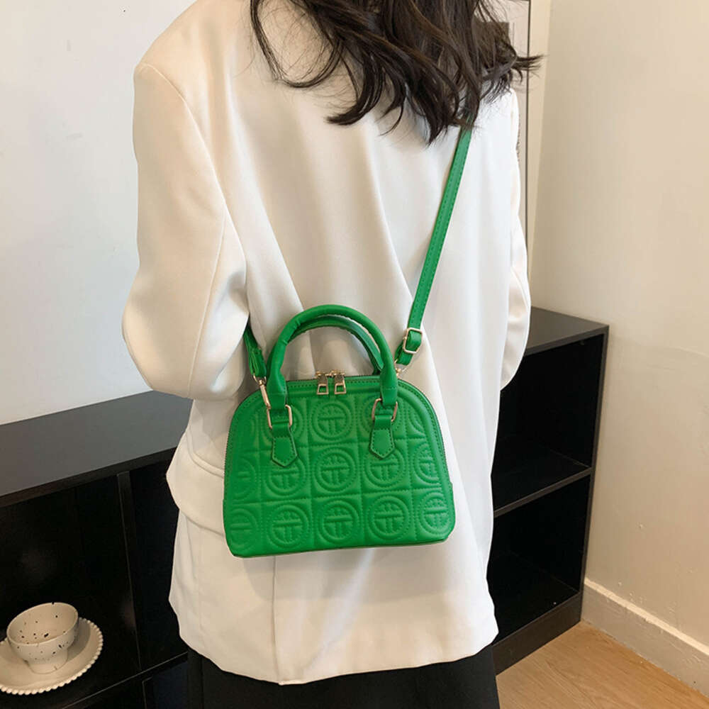 New Women Small Bag Leisure Crossbody Bag Shoulder bag Fashion Stylish Versatile Classic design Natural style Minimalist style Free shipping