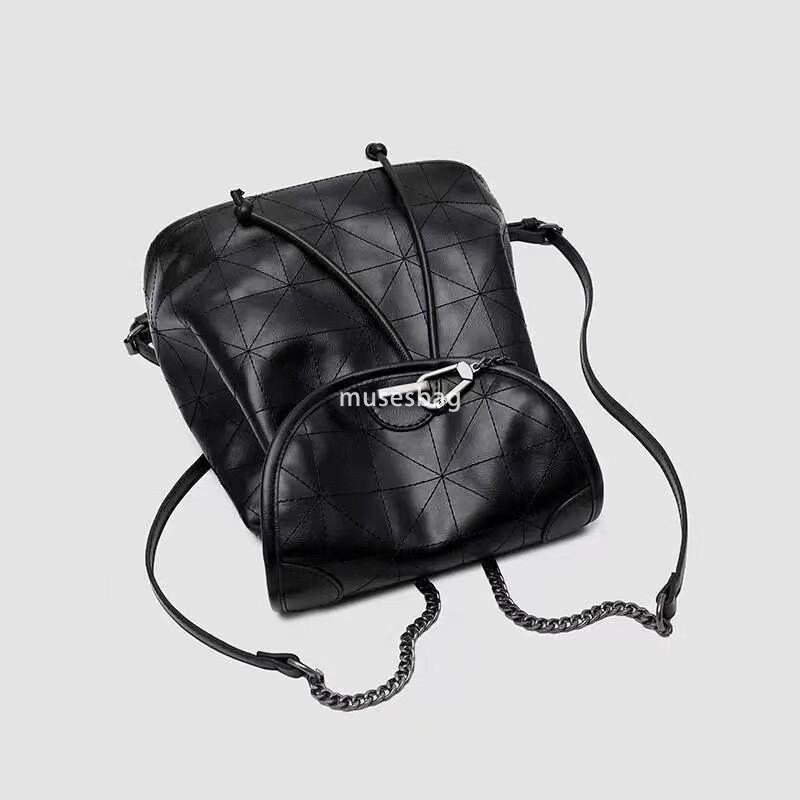 Trendy brand personalized backpack casual and versatile backpack embroidered bag wandering bag high-end travel bag large capacity backpack