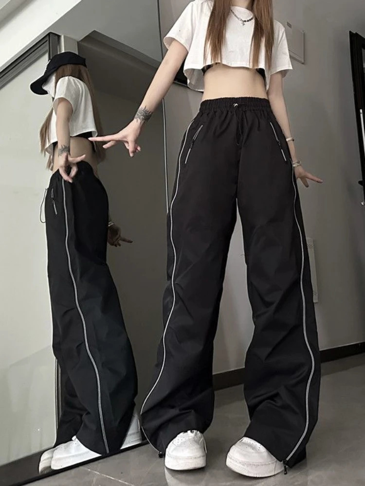Women Baggy Pants Y2K Streetwear 90s Oversized Cargo Parachute Track Pants Low Waist Hip Hop Wide Leg Sweatpants Couple Trousers 240530