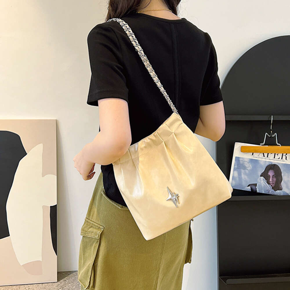 2025 Designer Design Women Summer 3 Crossbody Bag Shoulder bag Fashion Stylish Trendy Versatile Portable Natural Minimalist style Free shipping size