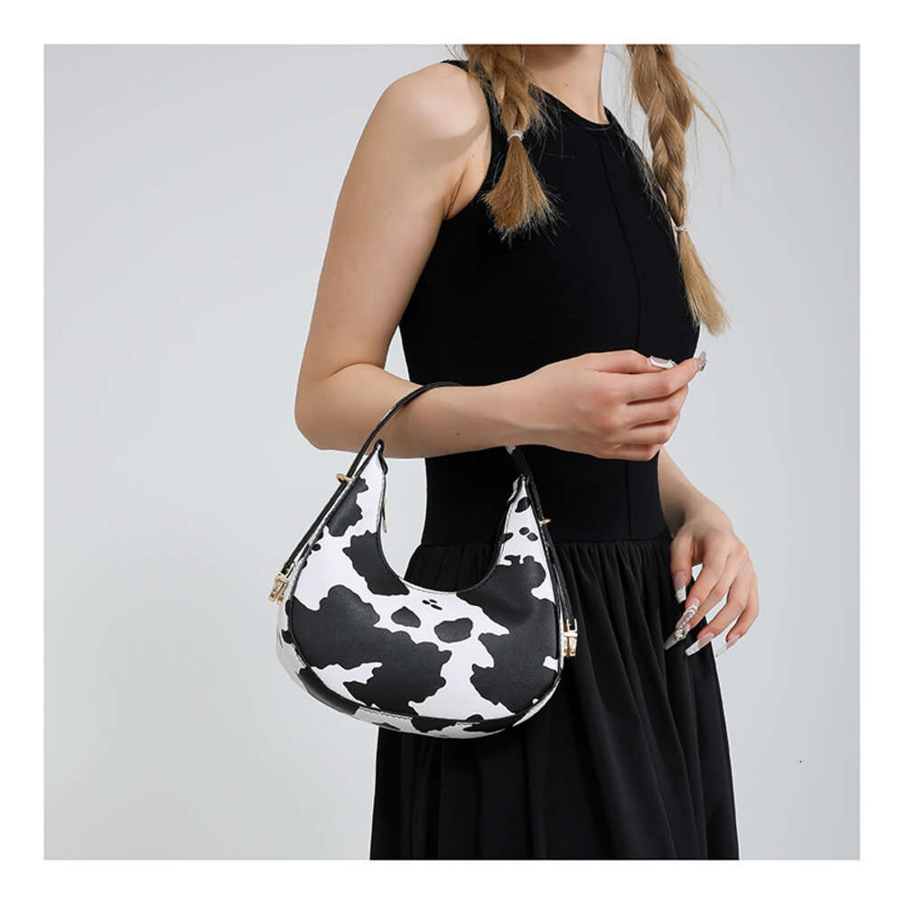 2025 New Women s Zebra Crossbody Bag Shoulder Bag Fashion Designer Elegant Classic Natural Minimalist Style Mini Handbag Wallet Lipstick Storage Bag F