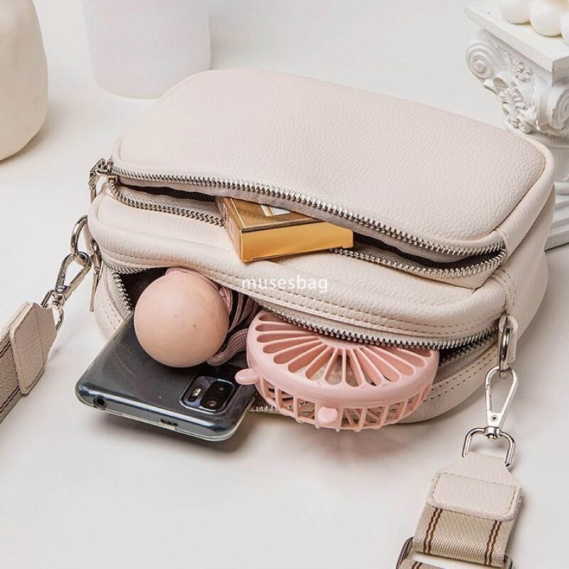 New Trendy Women's Bag Large Capacity Shoulder Bag Women's Fashion Crossbody Bag Small Square Bag Versatile Small Bag Portable Bag