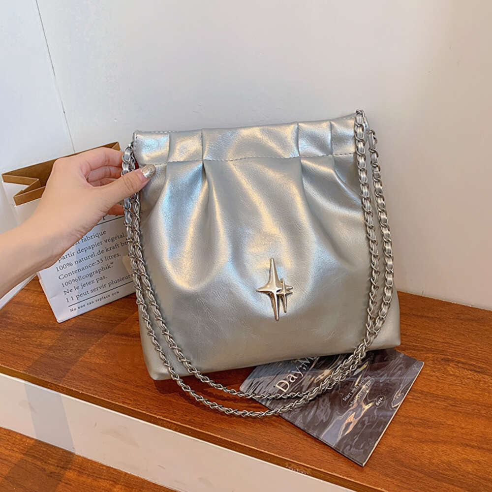 2025 Designer Design Women Summer 3 Crossbody Bag Shoulder bag Fashion Stylish Trendy Versatile Portable Natural Minimalist style Free shipping size