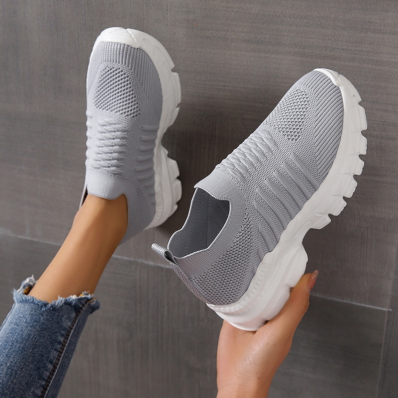 casual Large size new women products in summer trendy fashionable breathable running wear-resistant and anti slip sports shoes free shipping Lhshoe ru