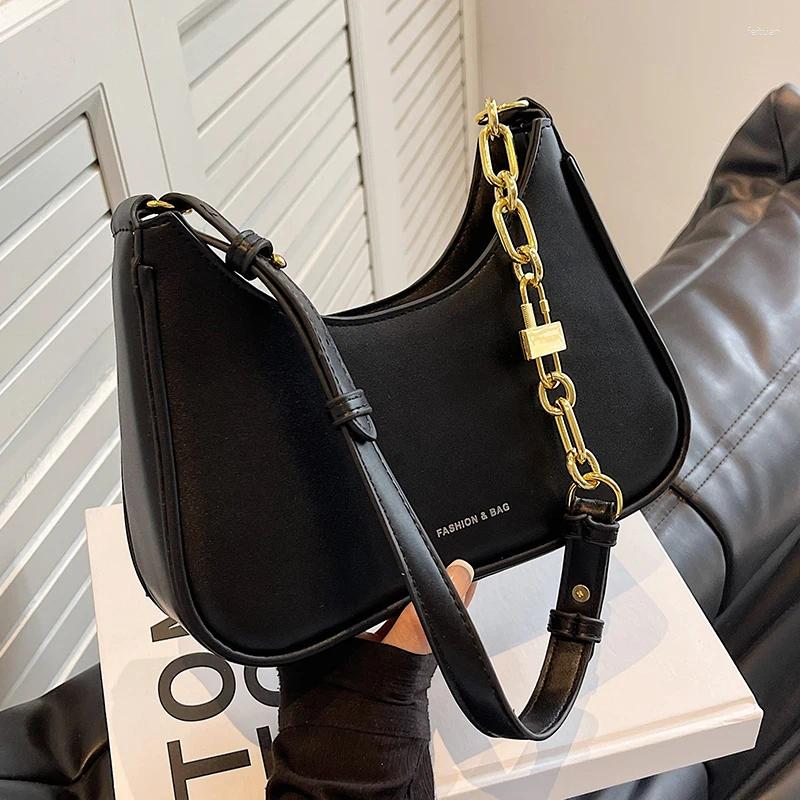 Shoulder Bags Women's Underarm Bag 2024 Design Sense Versatile Chain Single Small Square Temperament Elegant Handbags