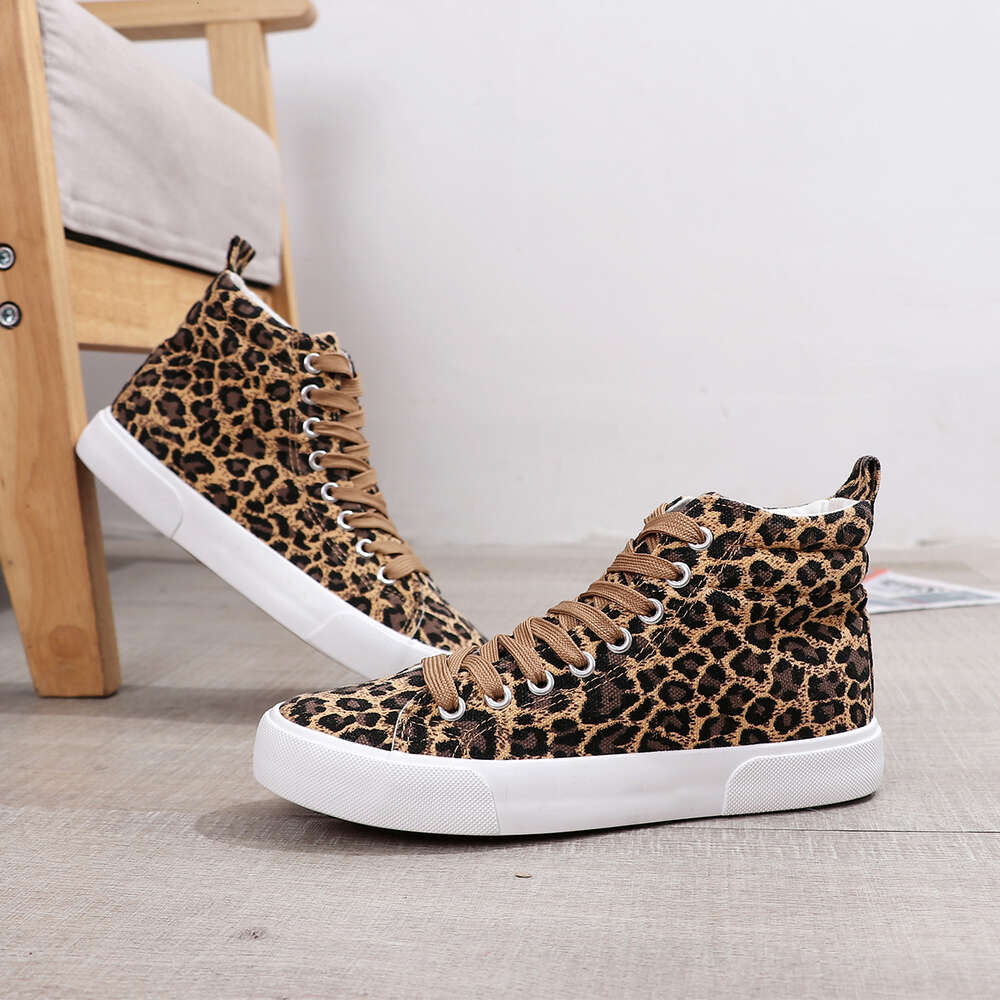 Wenzhou Wholesale Stock Casual Leopard High Top Womens Fashion Lace Up Men's Canvas Trendy Shoes For Women