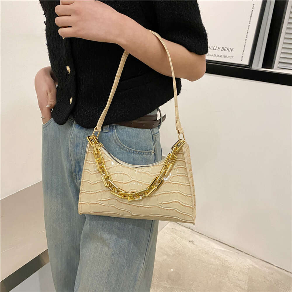 2025 Designer New Women Chain 3 Crossbody Bag Shoulder bag Fresh Fashion Stylish Versatile Classic design Natural Minimalist style Free shipping