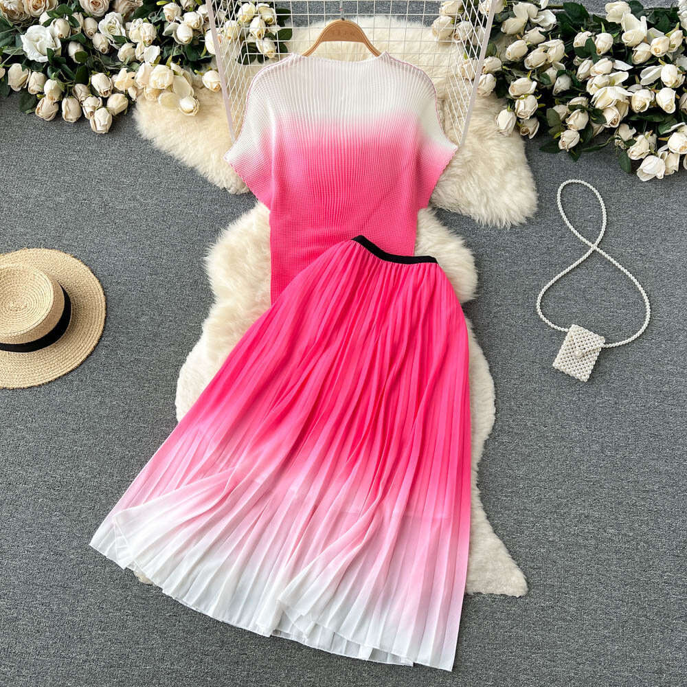 Crowd design gradually changing color suit for womens spring ins slim fit versatile top high waisted pleated skirt