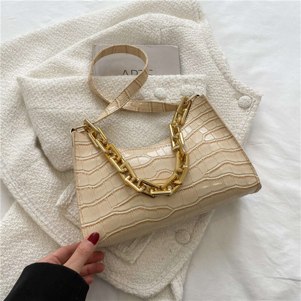 2025 Designer New Women Chain 3 Crossbody Bag Shoulder bag Fresh Fashion Stylish Versatile Classic design Natural Minimalist style Free shipping