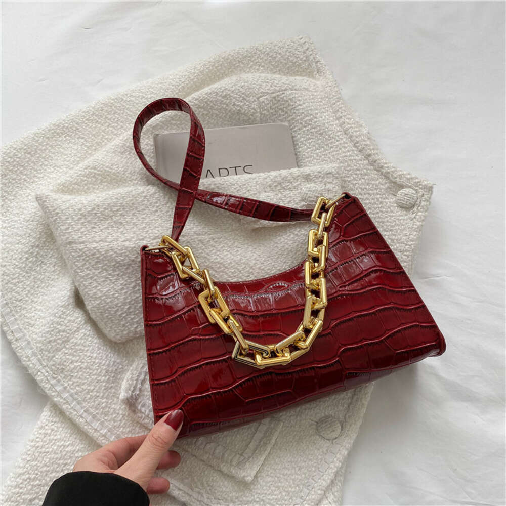 2025 Designer New Women Chain 3 Crossbody Bag Shoulder bag Fresh Fashion Stylish Versatile Classic design Natural Minimalist style Free shipping
