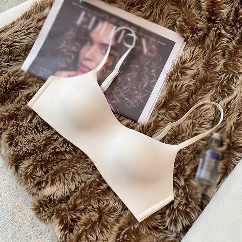 Camisole Camisole Fashionable Girls Bra Womens Underwear Solid Color Steel Free Ring Bra Adjustable Lace Training Underwear WX5.31