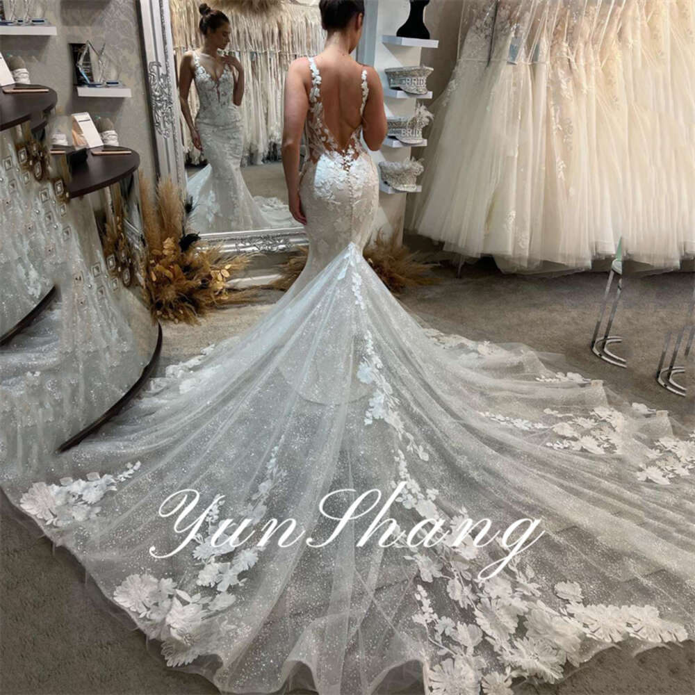 Yunshang Mermaid Wedding Dresses Womenlace Open Back V-Neck Applique Spaghetti Straps Bridal Gown Train Vestidos De Novia 6660311