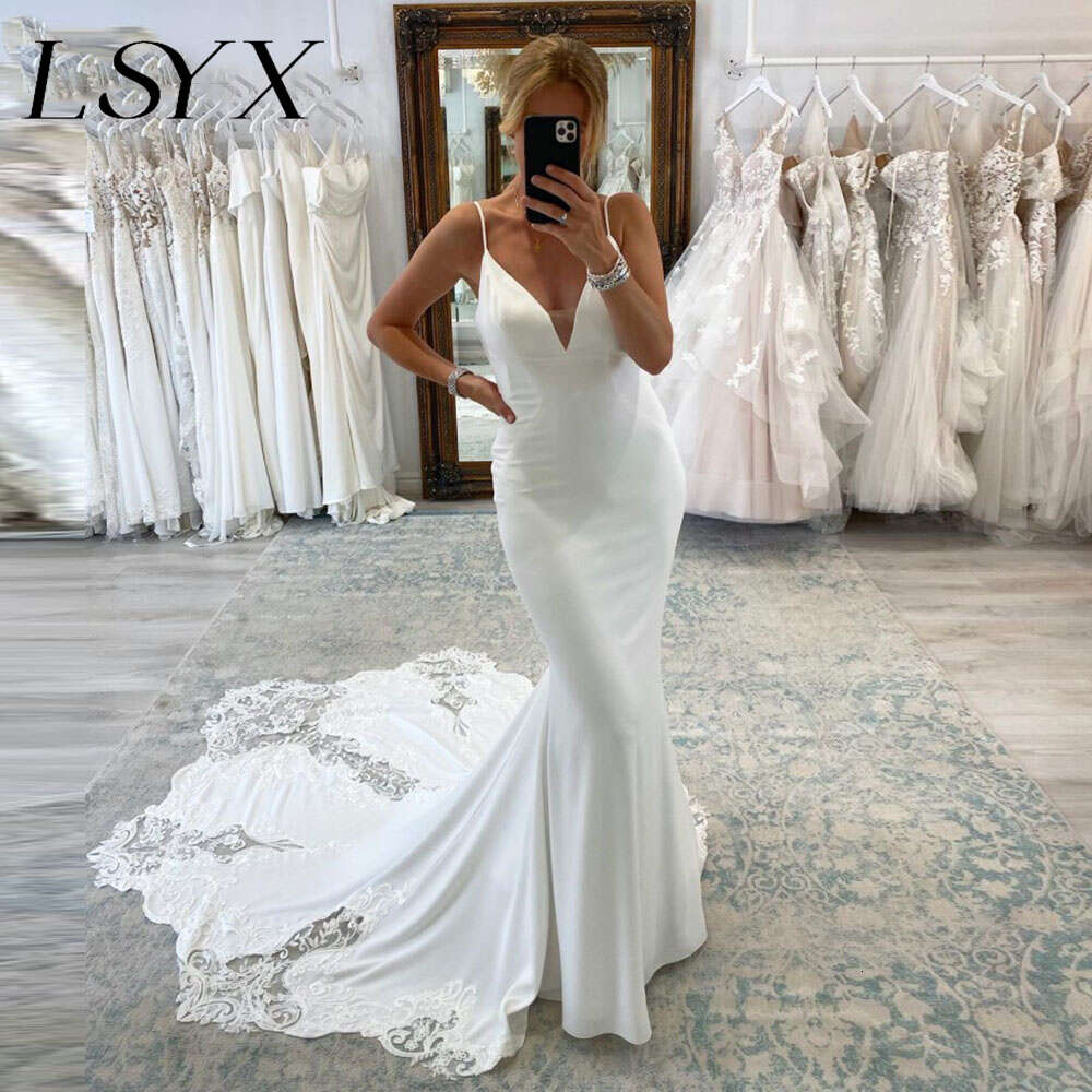 LSYX Deep V-Neck Sleeveless Crepe Mermaid White Wedding Dress 2024 Spaghetti Straps Backless Lace Bridal Gown Custom Made