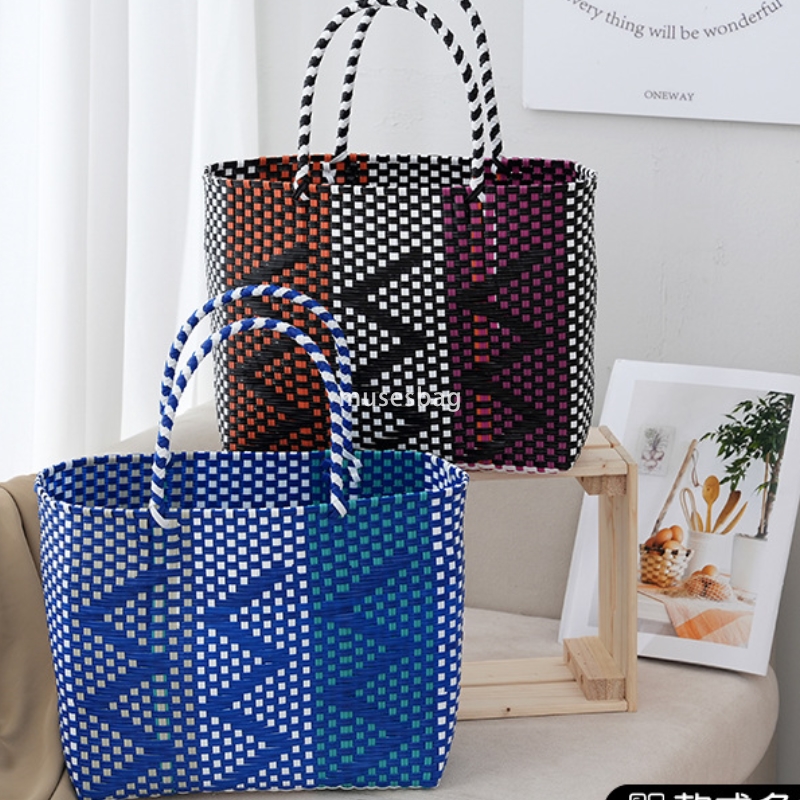 Woven bag for women and men large capacity fashionable one shoulder tote shopping bag women's vegetable basket classic and high-quality tote bag 