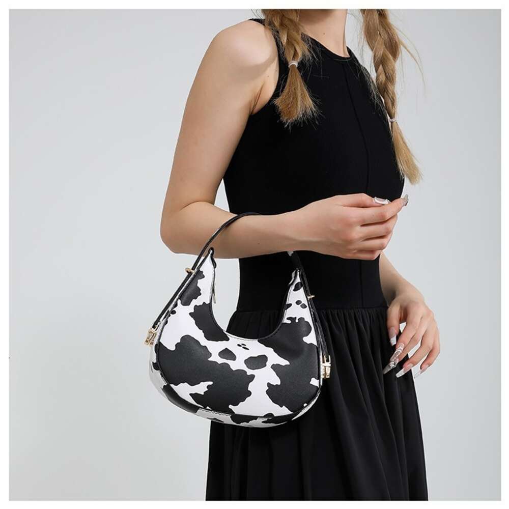 2025 New Women s Zebra Crossbody Bag Shoulder Bag Fashion Designer Elegant Classic Natural Minimalist Style Mini Handbag Wallet Lipstick Storage Bag F