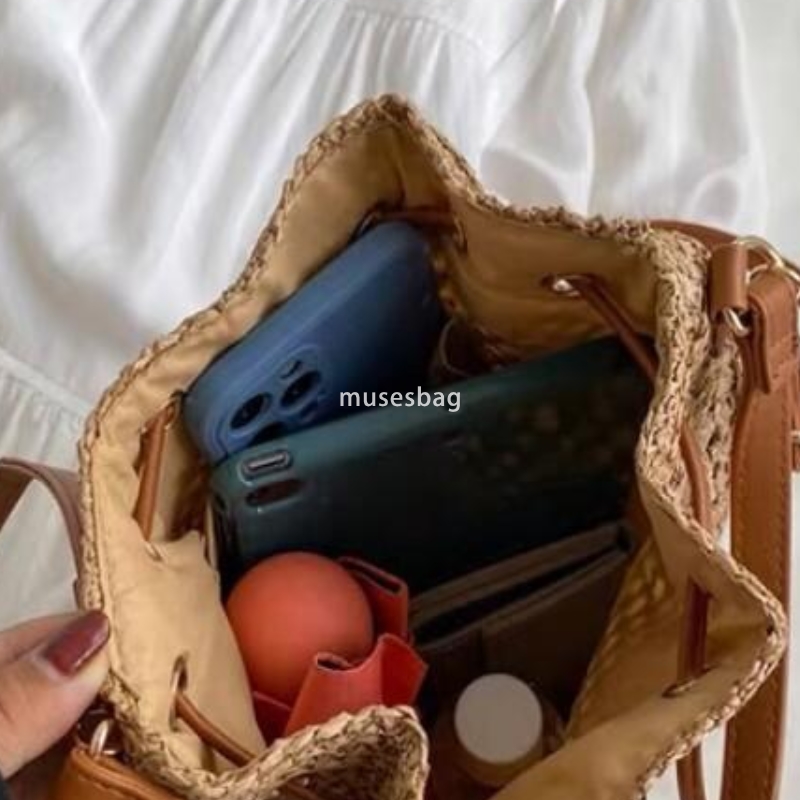 Designer's straw woven bag large capacity crossbody bucket bag beach bag casual men's luxury shoulder bag fashionable weaving high-quality m