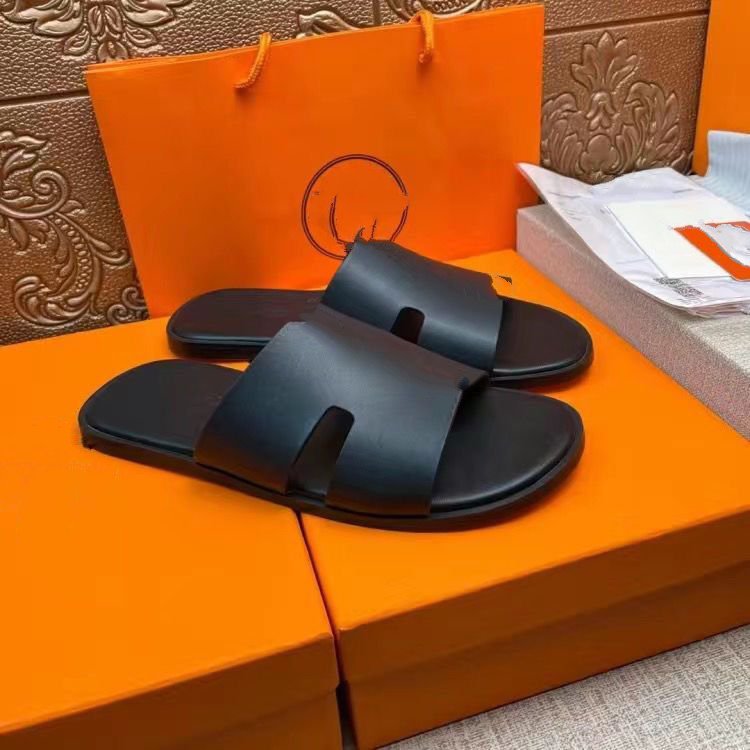 Fashion Paris Luxe Designer Men's Slipper Oran Heritage Calfskin Sandals Izmir flip flop Men Large mgjsa000001