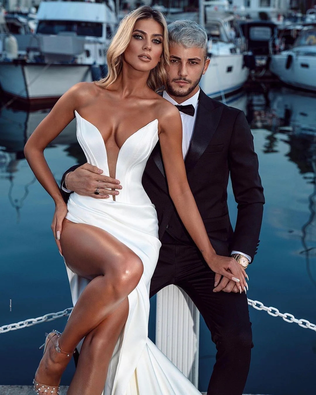 2024Dalal Front Riki Split Mermaid Wedding Dresses Simple Beach Backless Sexy Spaghetti Neck Bridal Gowns Ruffles Custom Made Robe