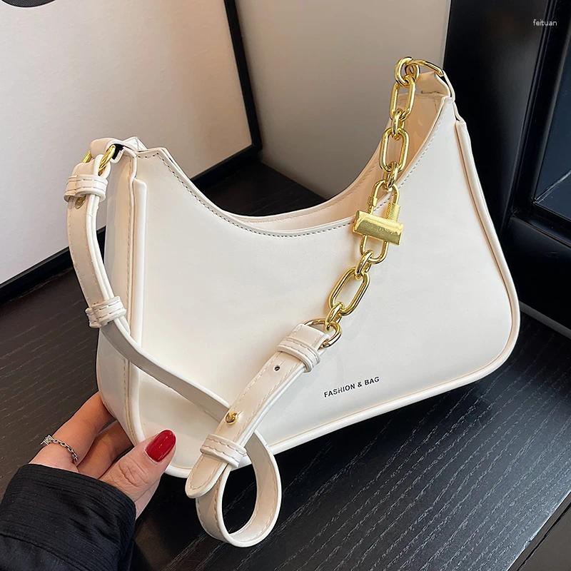 Shoulder Bags Women's Underarm Bag 2024 Design Sense Versatile Chain Single Small Square Temperament Elegant Handbags