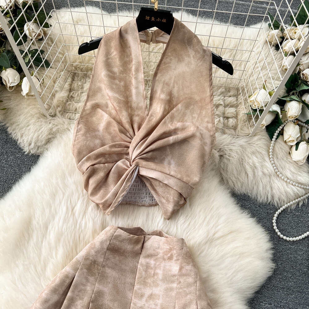 New Chinese style Chinese style suit for women with a pure desire for luxury. Sleeveless neck hanging top+high waisted casual wide leg pants two-piece