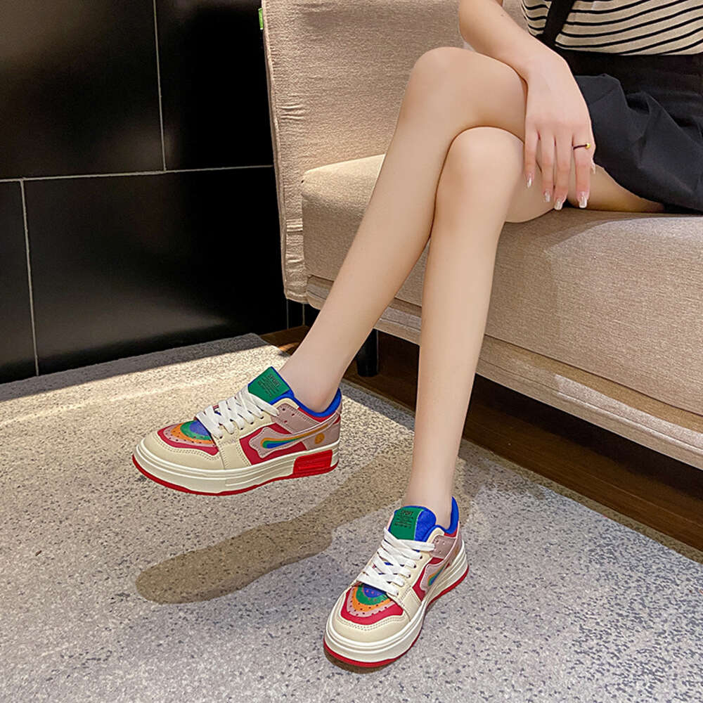 2024 New Women's Patchwork Skateboard Shoes Low Top Lace Up Sneakers Non Slip Breathable Walking Comfrotable Tennis ddmythur