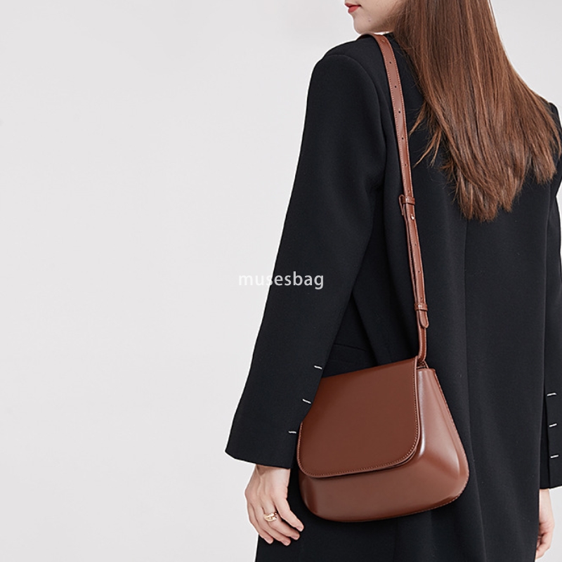 Versatile Spring/Summer Small Square Bag New Tofu Bag Fashionable Shoulder Bag Commuting Crossbody Bag Travel Lightweight Bag