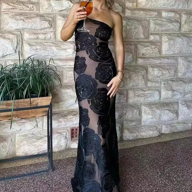 Women Elegant Diagonal Collar Evening Dress Fashion Flower Print Slim Bodycon Dress Sexy Sleeveless Halter Shoulder Long Dresses 240529