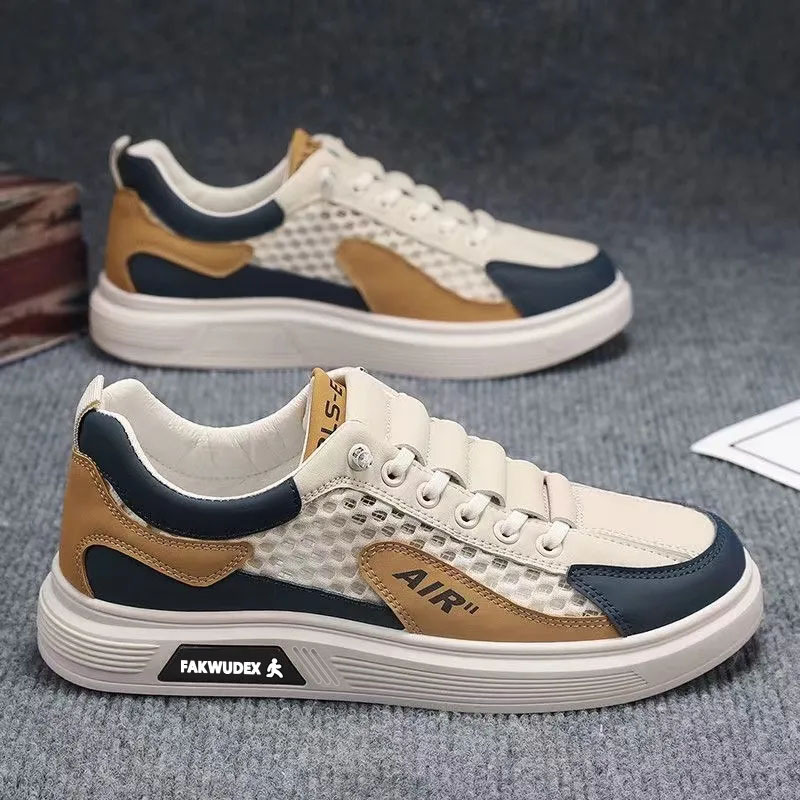 Luxury designer shoes in black and white 2024 Trendy Breathable Summer Super Light Net Deodorant Men'S Sports Trend All Match Casual Running Shoe